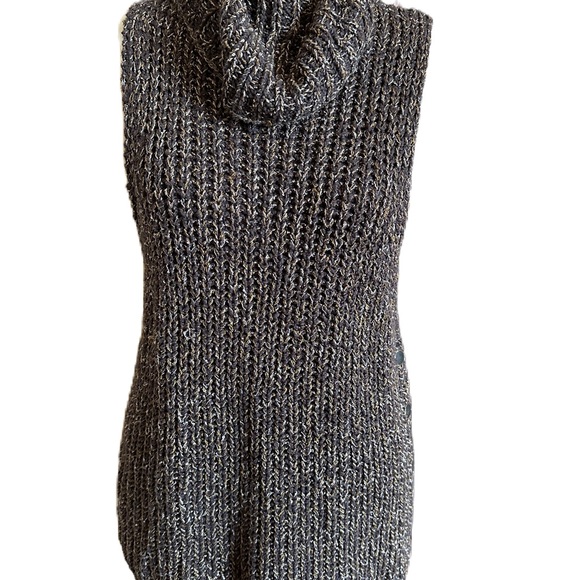 Free People Valentina Sleeveless Turtleneck Tunic Sweater Brown. size Medium - Picture 2 of 7
